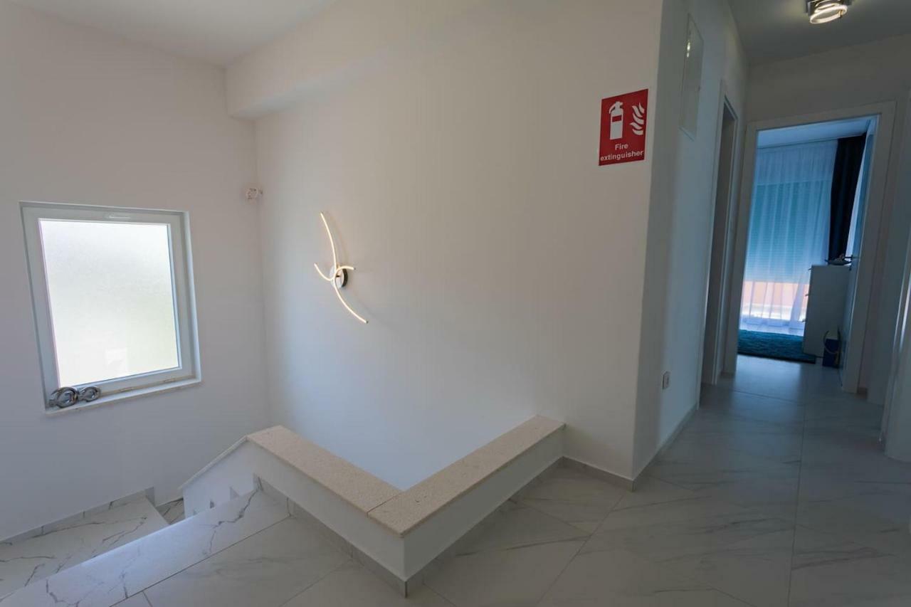 Villa Compass; Luxury Experience In Natural Bay. Razanj Bagian luar foto