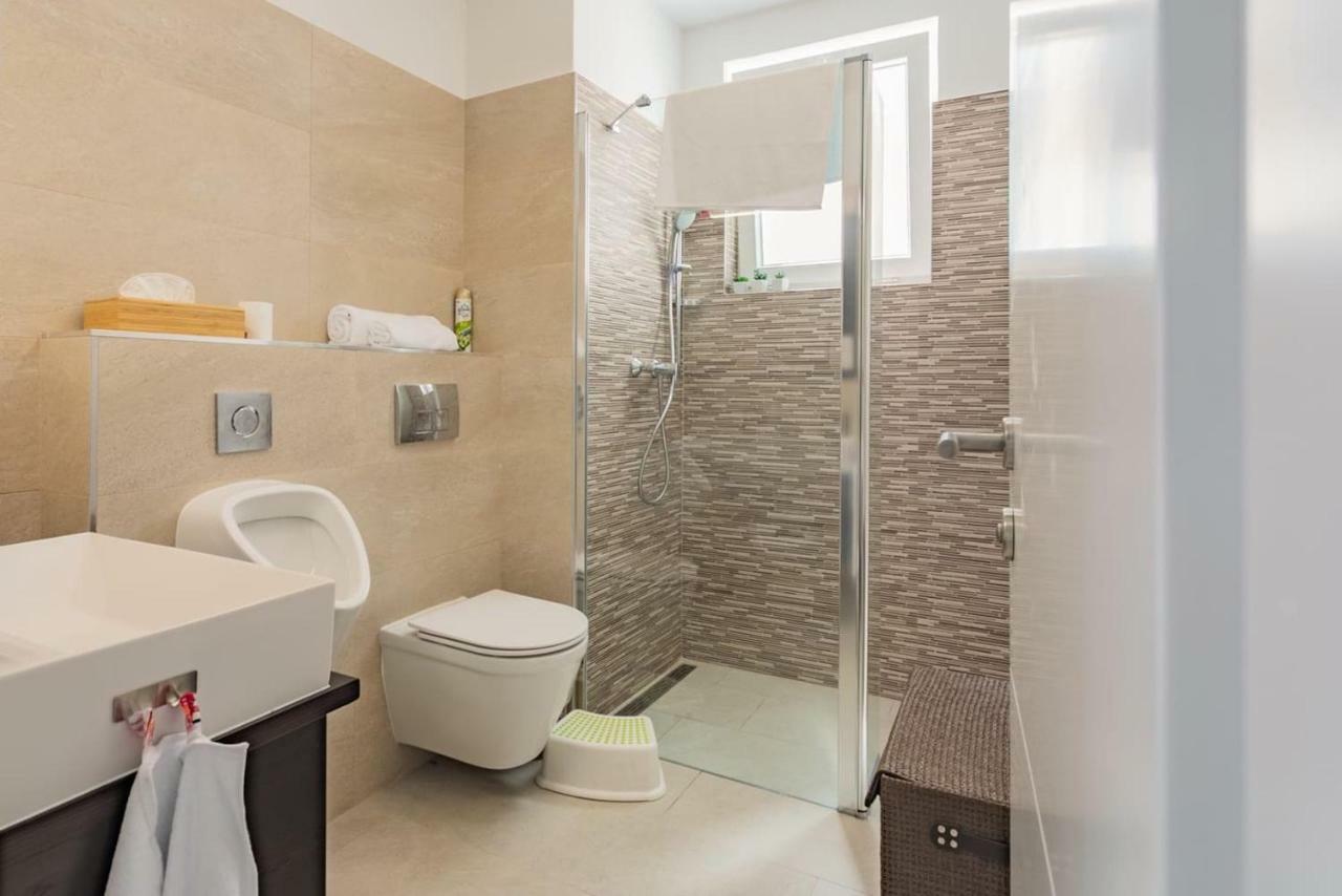 Villa Compass; Luxury Experience In Natural Bay. Razanj Bagian luar foto